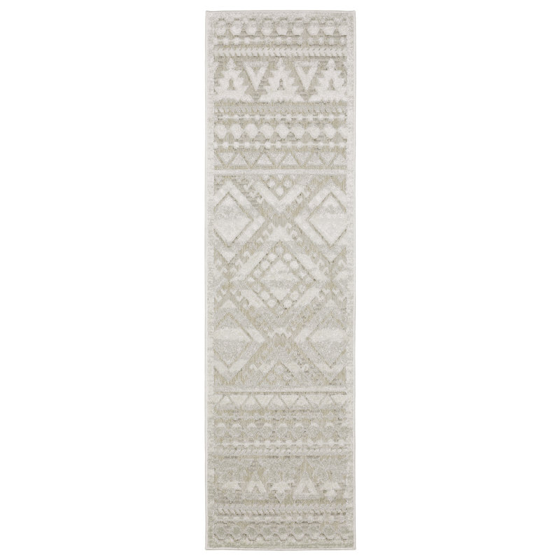 Krishi Geometric Indoor Rug, Runner 2'3" x 7'6"