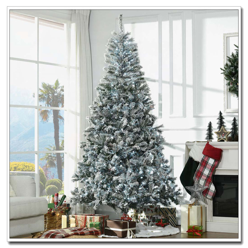 7.5 Artificial Christmas Tree with Lights