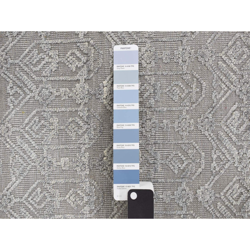 Tapis carré en soie nouvel âge 2 pi x 2 pi Zeyda