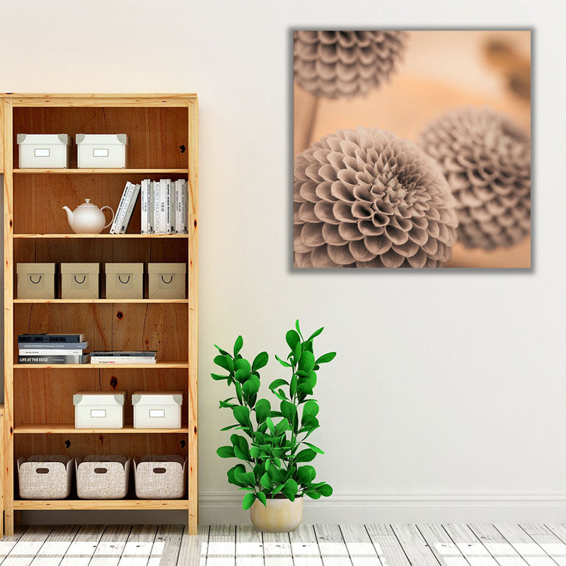 «Dahlia Flowers 2», reproduction d'art sur toile, H 20 po x l 20 po