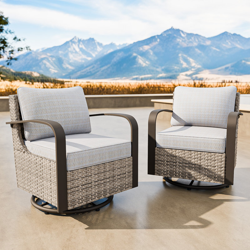 Chaise d'extérieur pivotante en osier avec coussins, Beige