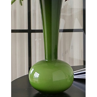 Fleurs simulées, fausses fleurs, arrangements floraux décoratifs, accessoires floraux