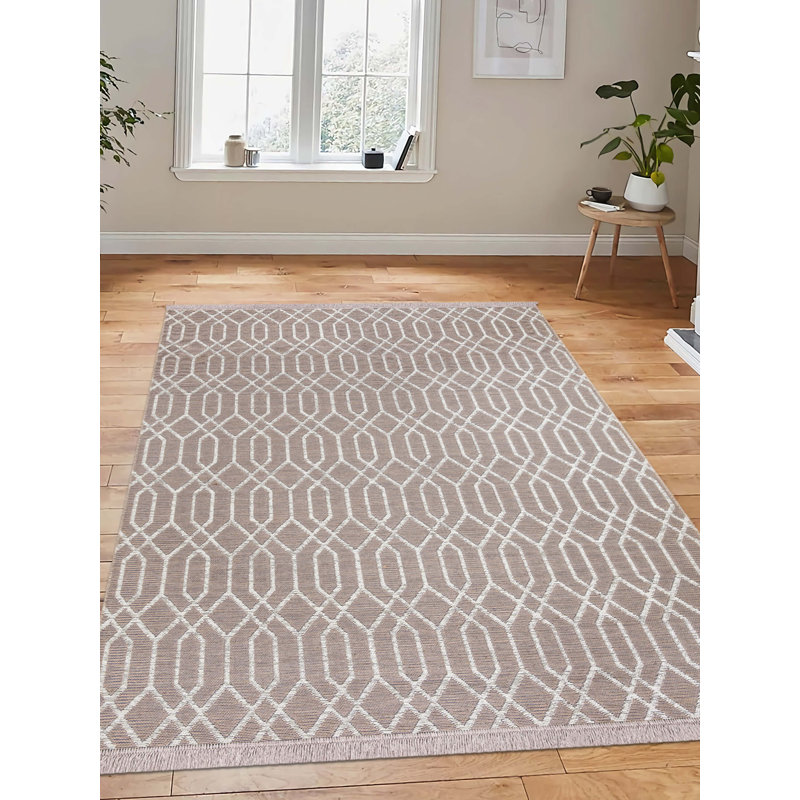 Rayqwan Geometric Machine Made Indoor / Outdoor Area Rug, Rectangle 6'6.7" x 9'6.2"