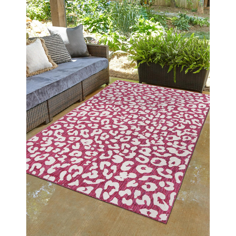 Tapis intérieur / extérieur magenta / ivoire, Rectangle 5 pi 3 po x 7 pi 10 po