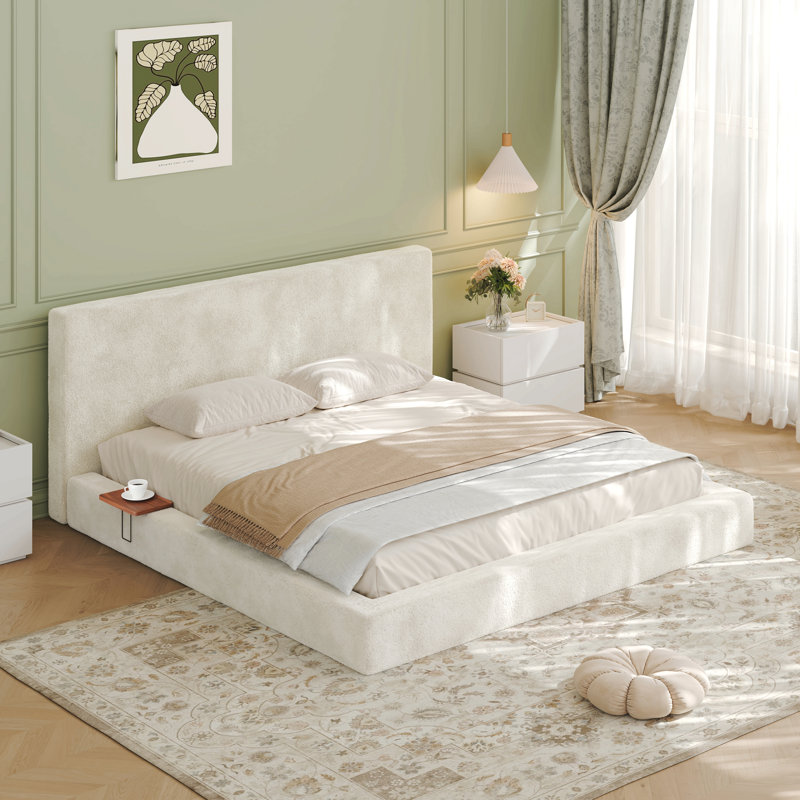 Cadre de lit Airframe California King avec table latérale coulissante réglable, coussin rembourré en éponge Cloud de 8,7 pouces, assemblage facile (blanc cassé).