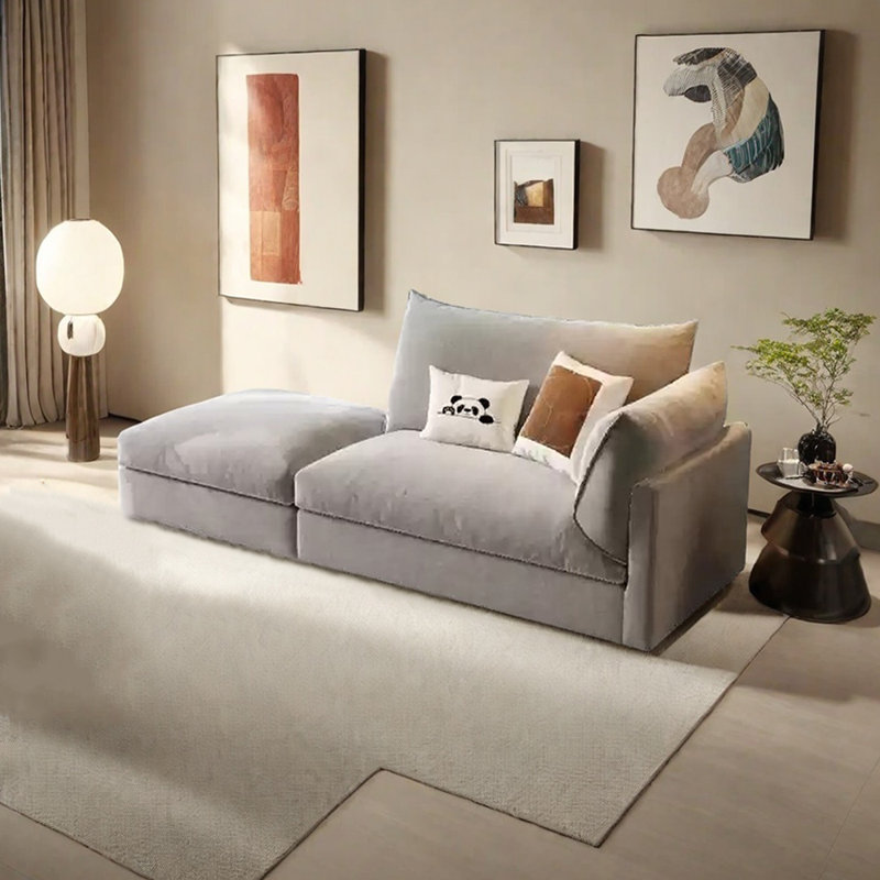 Ladeane, Gris, Orienté à droite