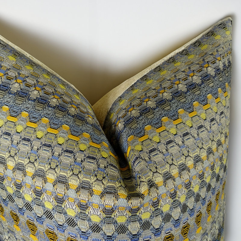 Housse de coussin Thomas Thomas® à rayures bleues et jaunes de tailles variées, Rectangle H 12 po x l 20 po
