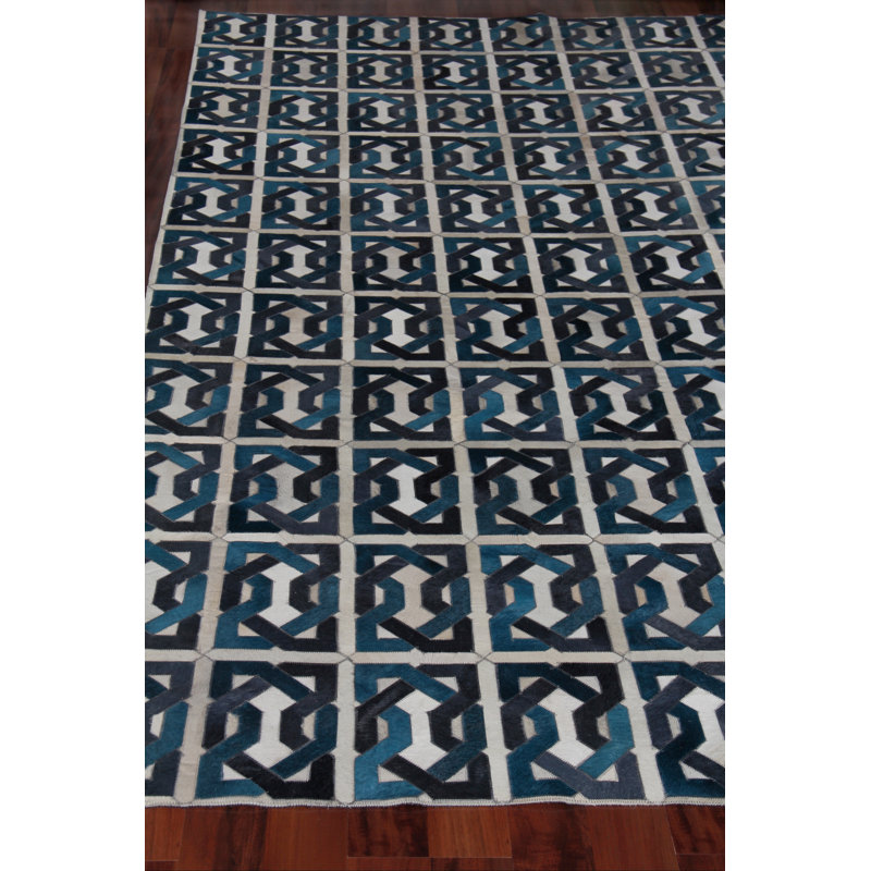 Natural Hide Cowhide Geometric Area Rug, Rectangle 5' x 8'