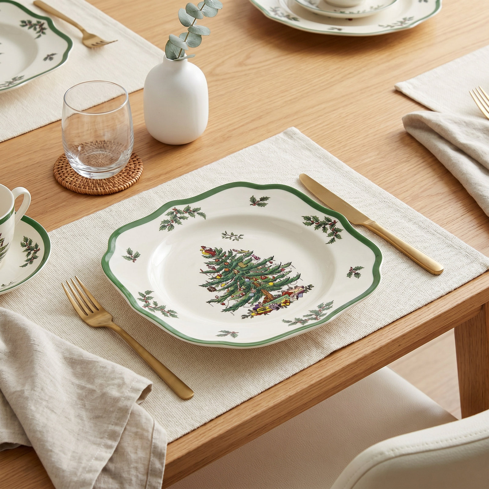 Christmas Tree 9" Salad Plate
