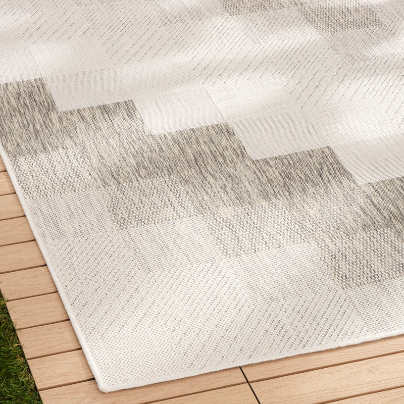 NICOLE MILLER NEW YORK Patio Country Ombre Chevron Outdoor Area Rug, Grey/Cream, Rectangle 7'9" x 10'2"