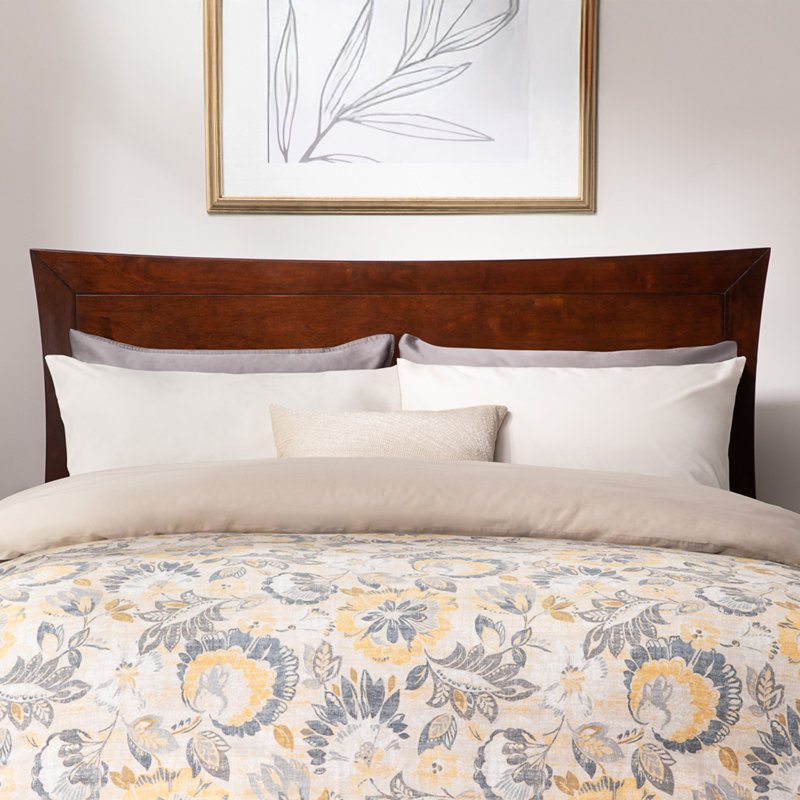 Marshfield Low Profile Solid Wood Platform Bed, Full, Walnut