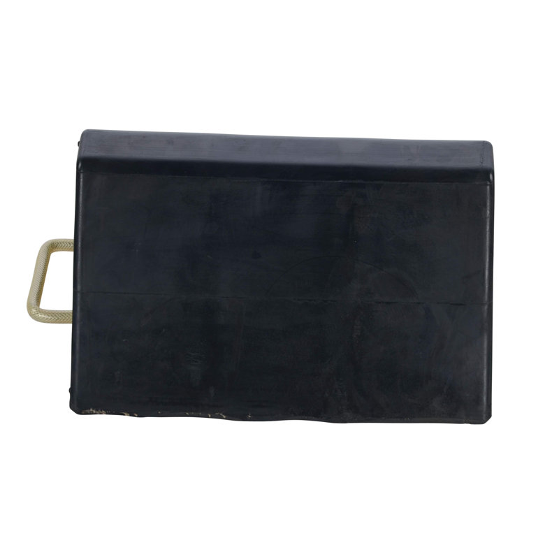 Molded Rubber Wheel Chock
