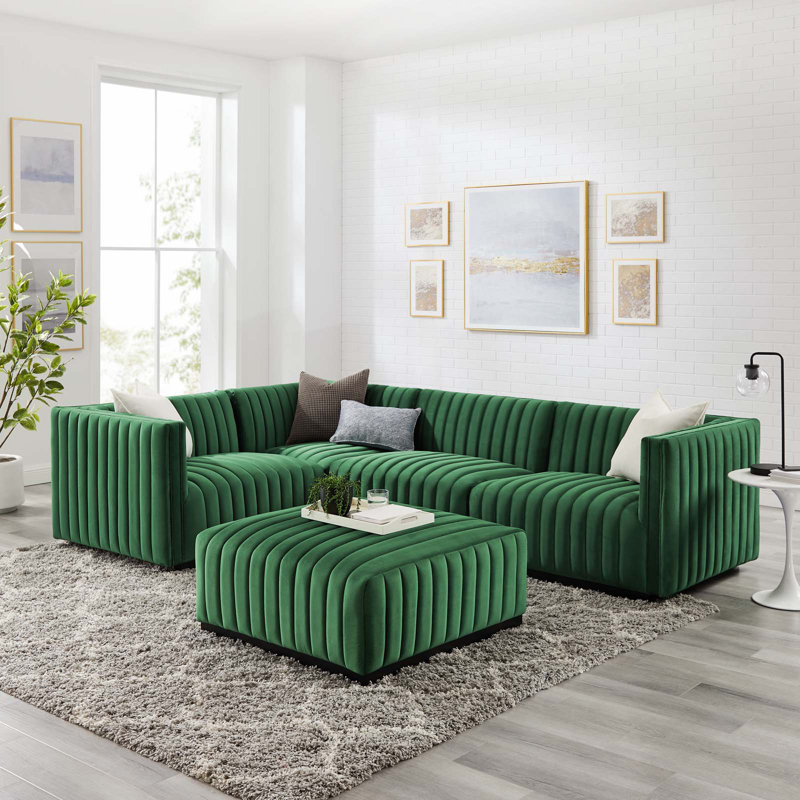 Elegant Black Emerald Velvet 5-Piece Sectional with Ottoman
