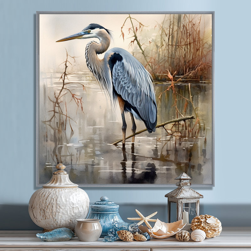 «Graceful Heron Waterbird IV - Heron», art mural, H 36 po x l 36 po, Argent argent, Reproduction avec cadre flottant