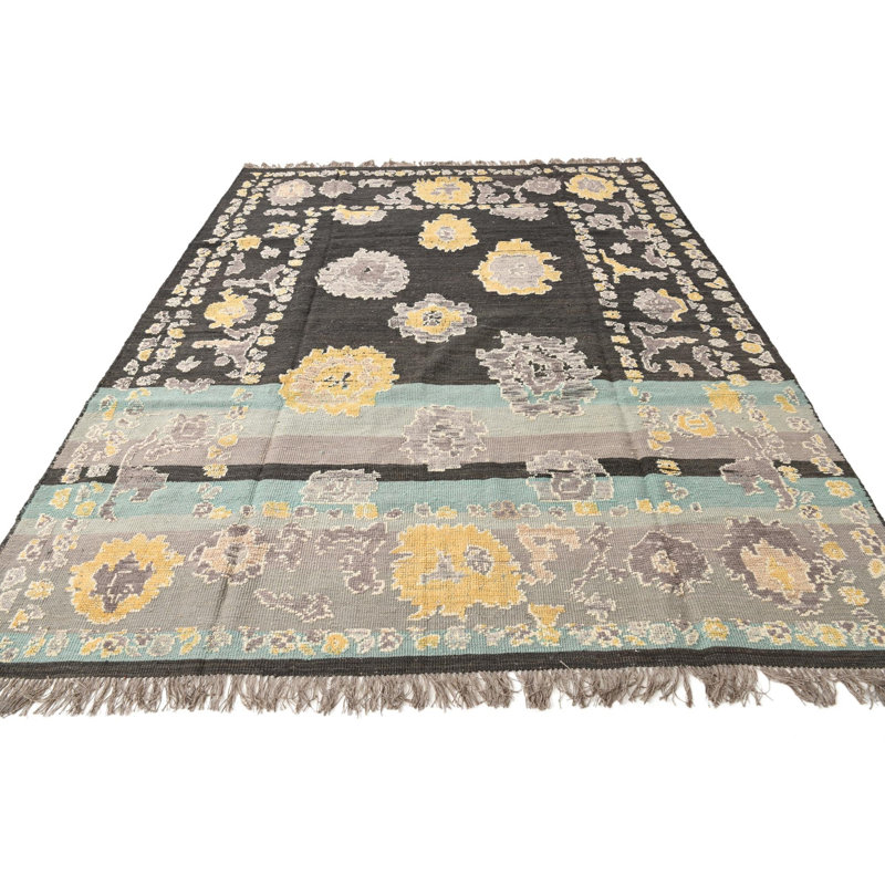 Tapis noir Pettaway