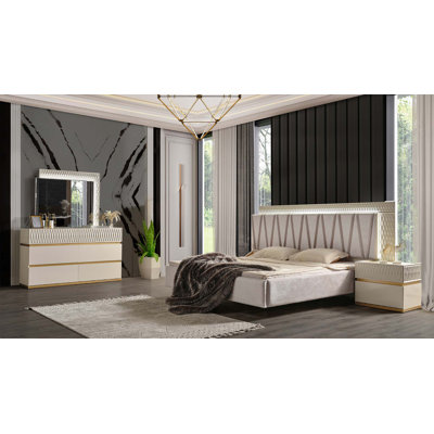 Ryant Piece Bedroom Set