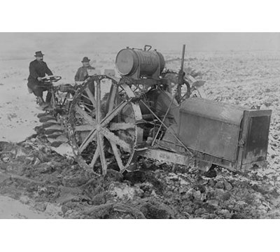 Grande digs de tracteur de style allemand pour pommes de terre sans earths-reproduction de photo