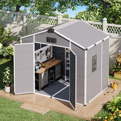 Remise de rangement en résine 8 x 6 pi, remises extérieures imperméables renforcées en acier avec plancher et toit incliné résistant aux intempéries, remise à outils extérieure en plastique pour la cour de la piscine