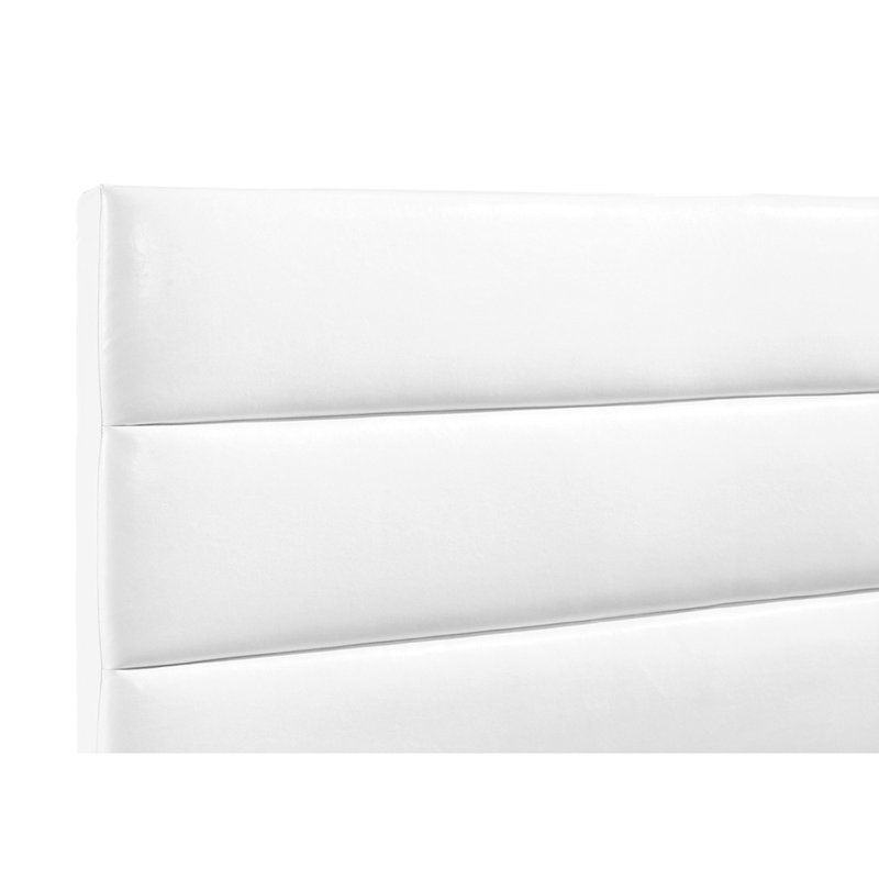 Dulcey White Upholstered Full Platform Bed