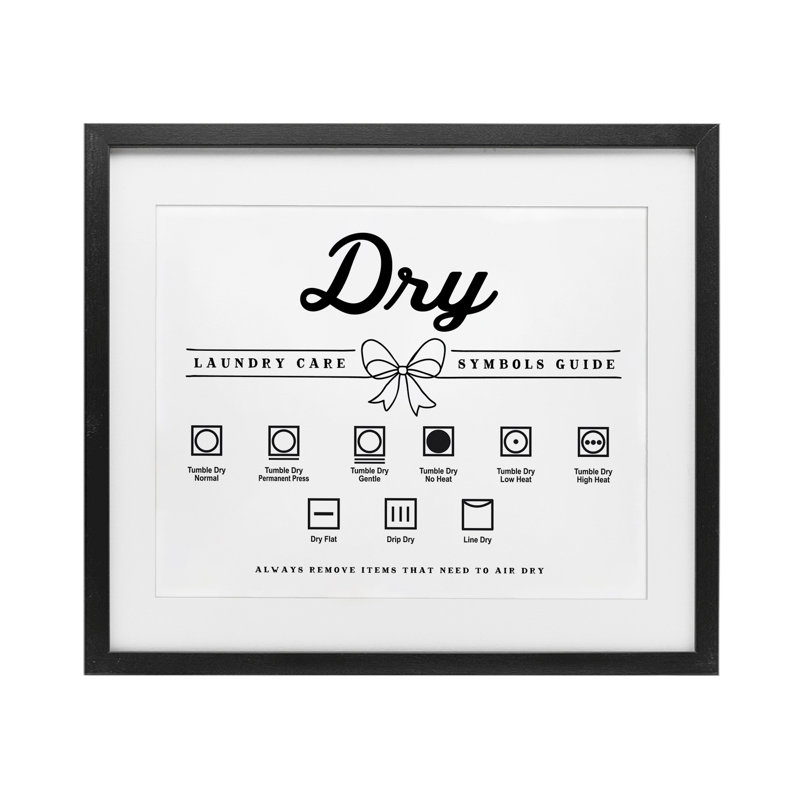 «Dry Laundry Symbols», impression encadrée sous verre à motif d'arc avec lettres et doublure, H 13 po x l 16 po