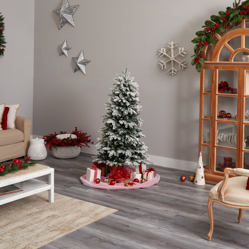 Lighted Artificial Christmas Tree, 5' H