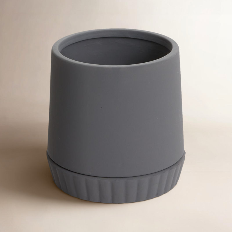 Pot à fleurs en céramique Millstone, H 7,75 po x l 7,75 po x P 7,75 po, gris
