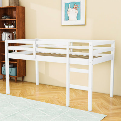 Lit mezzanine simple avec échelle et caractéristiques de sécurité améliorées