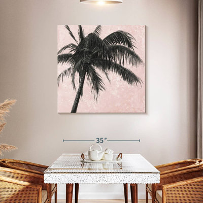 Palmier gris Harnek sur fond rose II