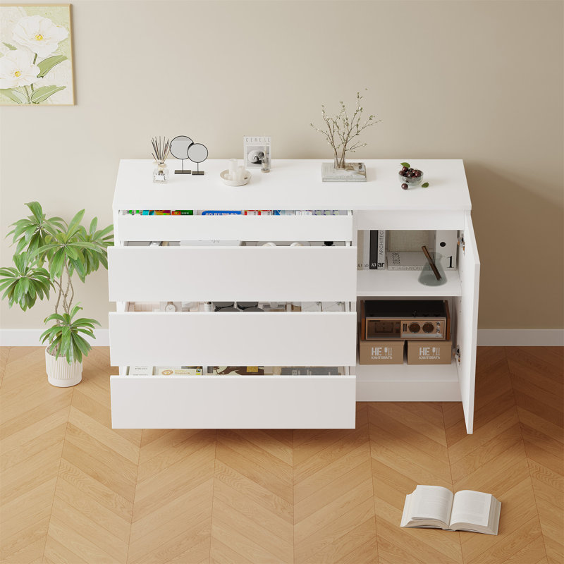 Armoire en bois avec tiroirs cachés