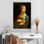 Leisha avec un portrait d'hermine-108370649