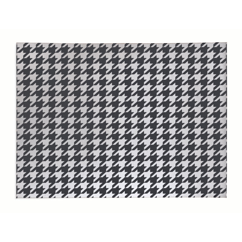 Send in the Hounds Outdoor Rug, Rectangle 5' x 7'