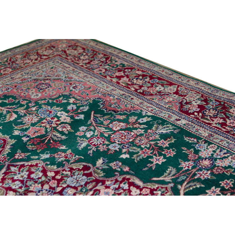 Sultan Oriental Area Rug in Green