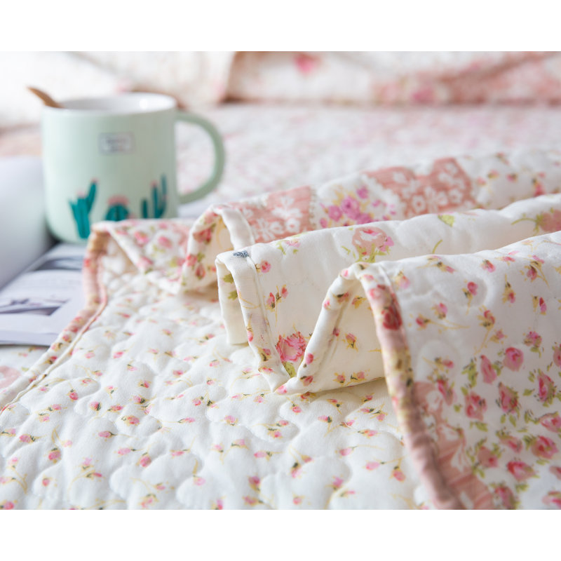 Modern & Contemporary Polyester Quilt, Single Quilt + 1 Standard Sham