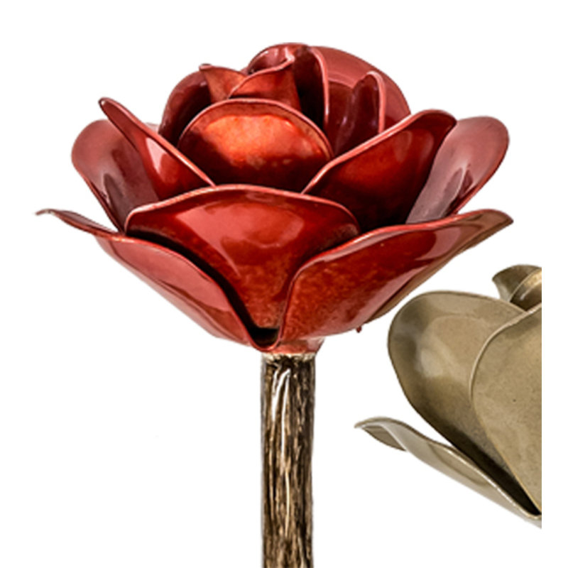 Rosa Sculpture