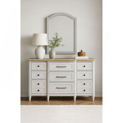 Petite commode pour adolescent