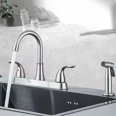 Robinet de cuisine escamotable avec accessoires
