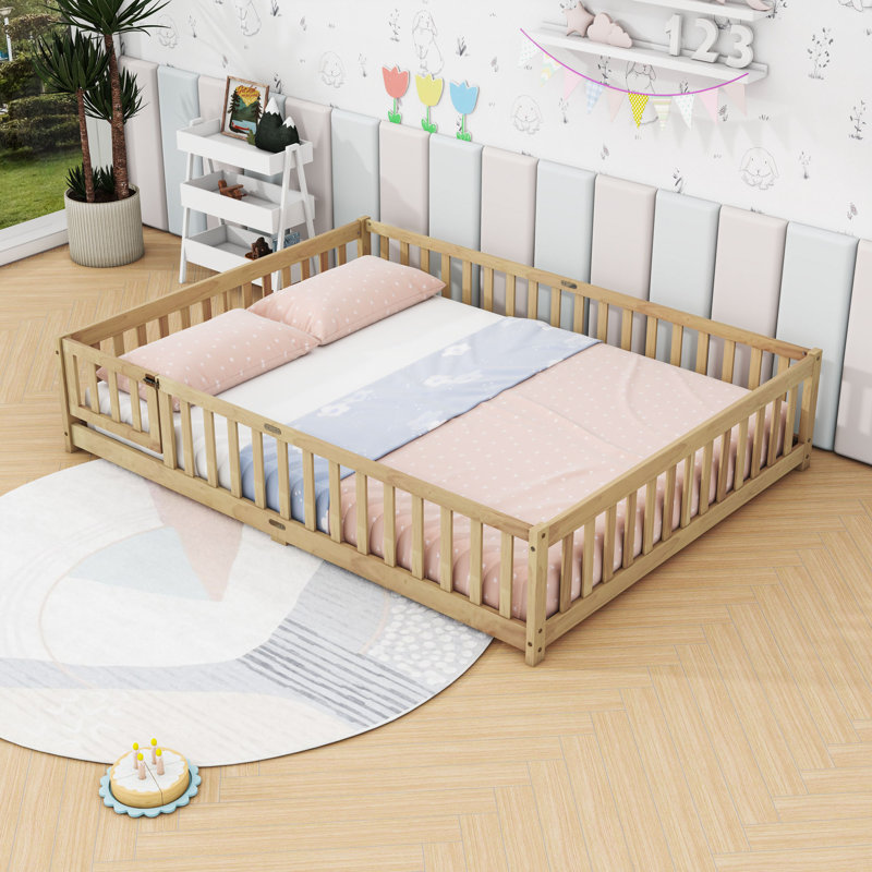 Grand lit sur pied avec rails et porte, Naturel