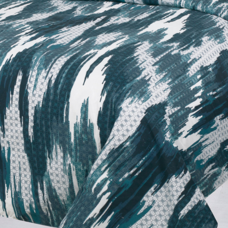 Marina Decoration Home Bedding Bedroom essentials Cooling Soft Silky Zipper All Season 3 Pieces Rayon from Bamboo Printed Duvet Cover Set with 2 Pillowcases, Modern Navy Blue Ikat Pattern King Size