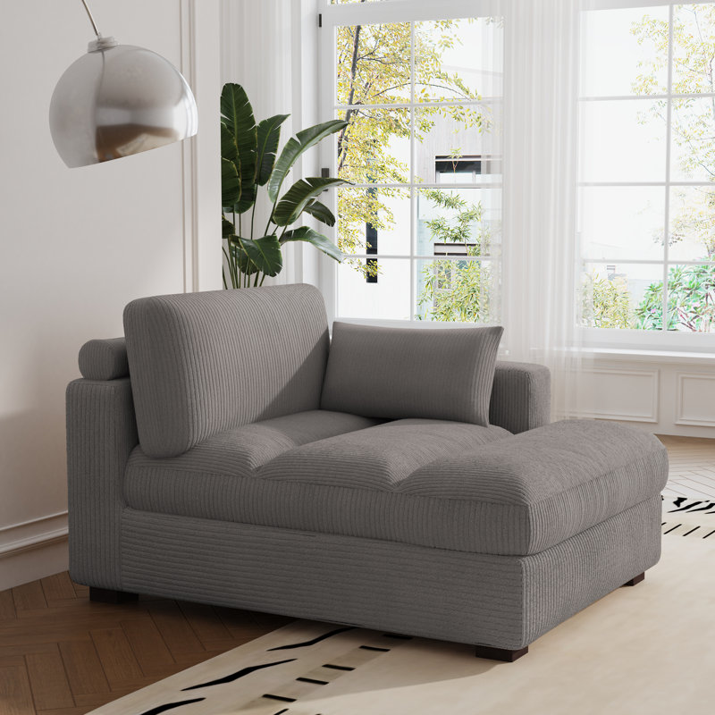 Chaise longue surdimensionnée en velours côtelé gris clair avec accoudoirs et coussins décoratifs Bentura, Orienté à droite
