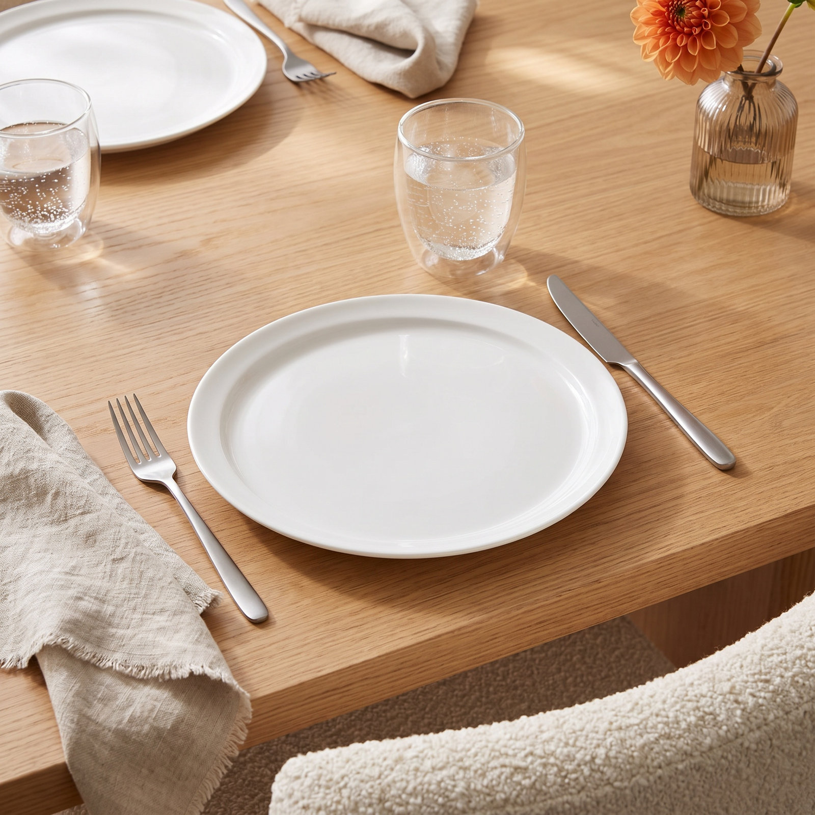 RE/FINE™ Gwenythe 9" Salad Plate