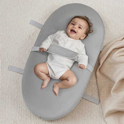 Matelas à langer pour bébé avec housse en polyuréthane essuyable et imperméable, matelas à langer profilé pour commode avec ceinture de sécurité antidérapante, mousse portative légère et portative