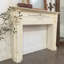 Foyer autoportant en bois massif beige