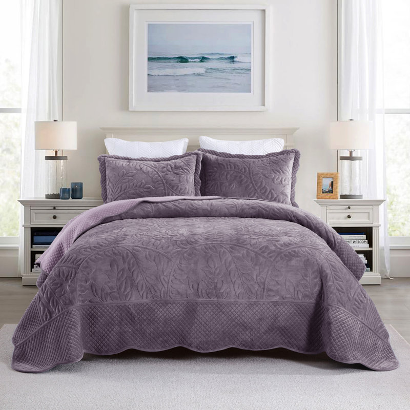 Ensemble de courtepointe surdimensionnée en velours brodé avec 2 taies décoratives Marcielo, Mauve