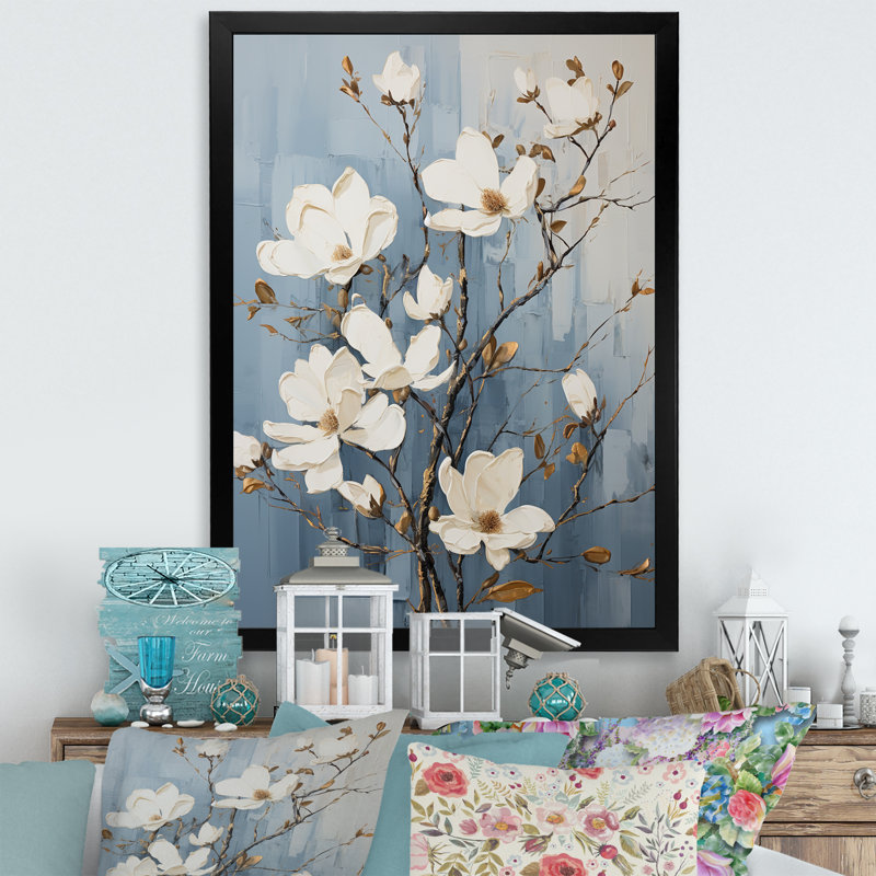 Élégante fleur de magnolia blanc et bleu IV sur toile, 32" H x 24" W, Cadre photo noir