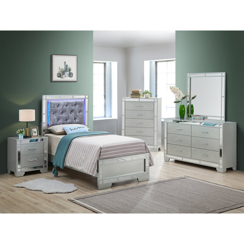 Lit glamour élégamment conçu dans une teinte luxueuse, Simple