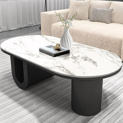 Table basse Designer 47 po, plateau en faux marbre blanc, base à blocs de métal