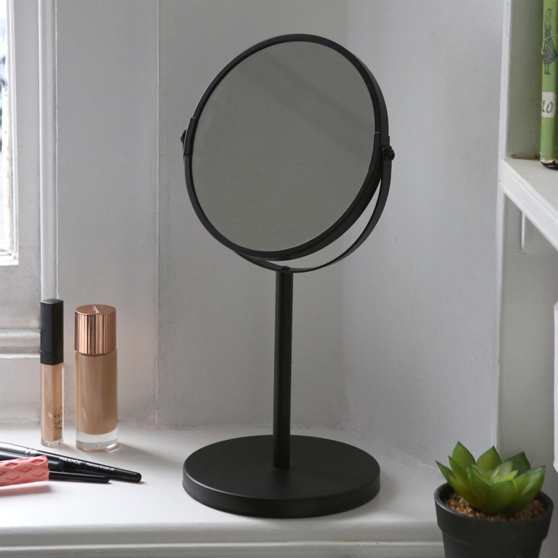 Harbour Housewares - Magnifying Pedestal Mirror, Black
