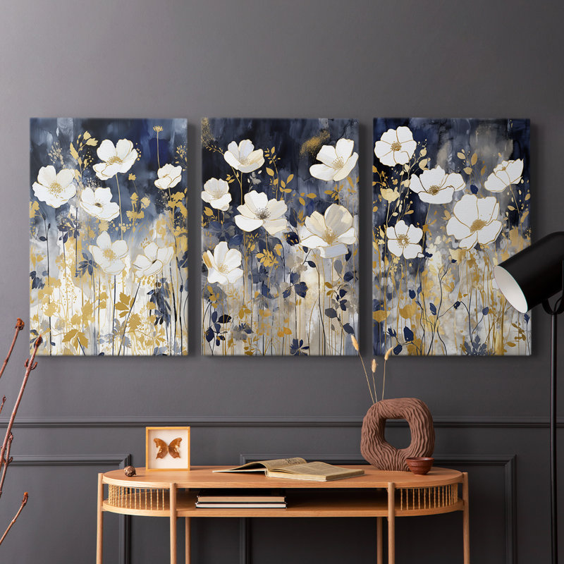 Série d'étude florale Cxxix - Ensemble de 3 toiles tendues avec châssis - Prêt à être accroché, H 12 po x l 8 po