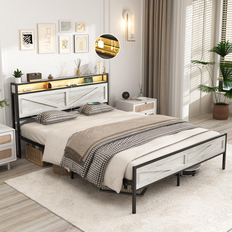 Farino Metal Bed, Full, Light White