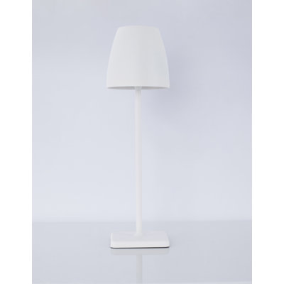 Metal Buffet Lamp